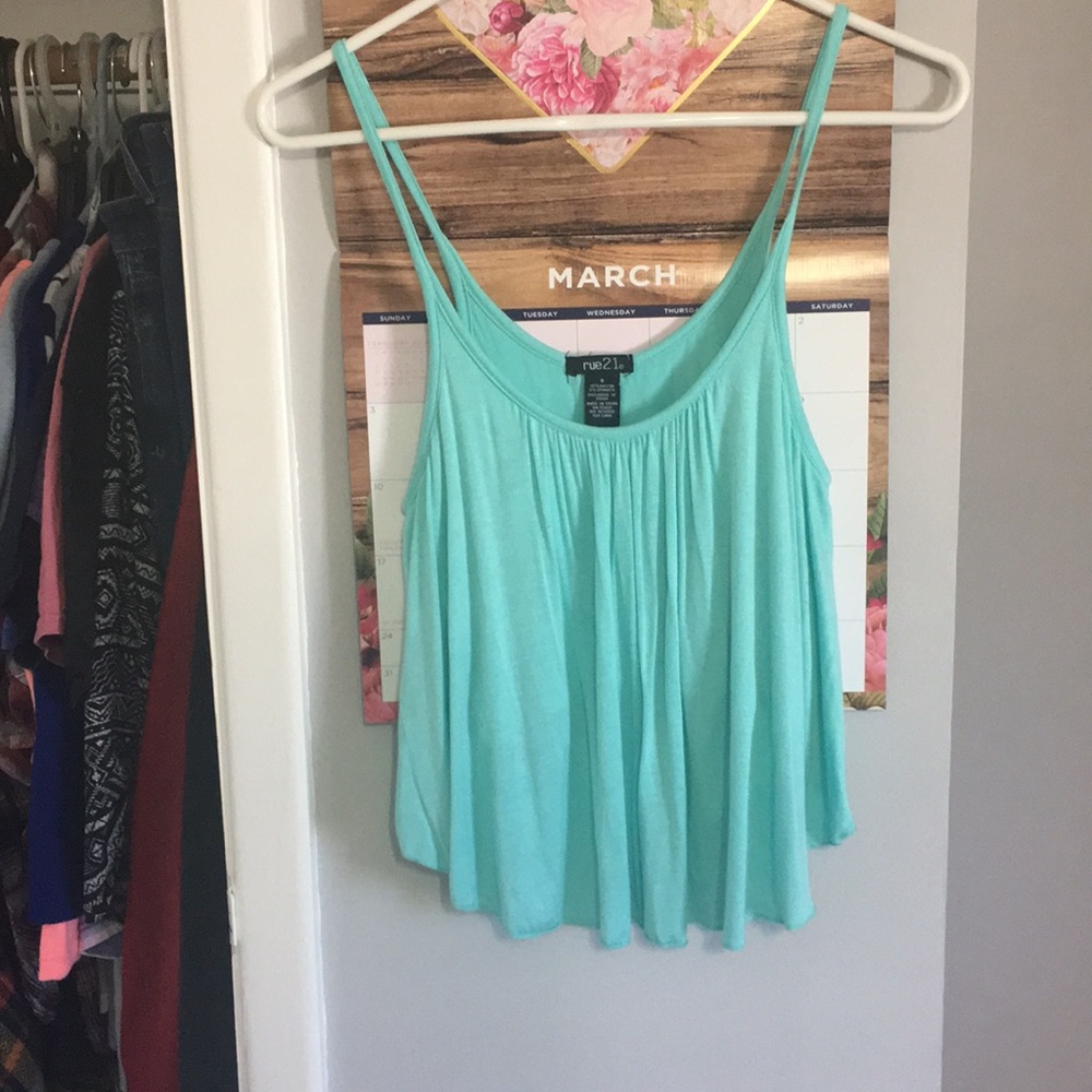 Flowy Crop Top